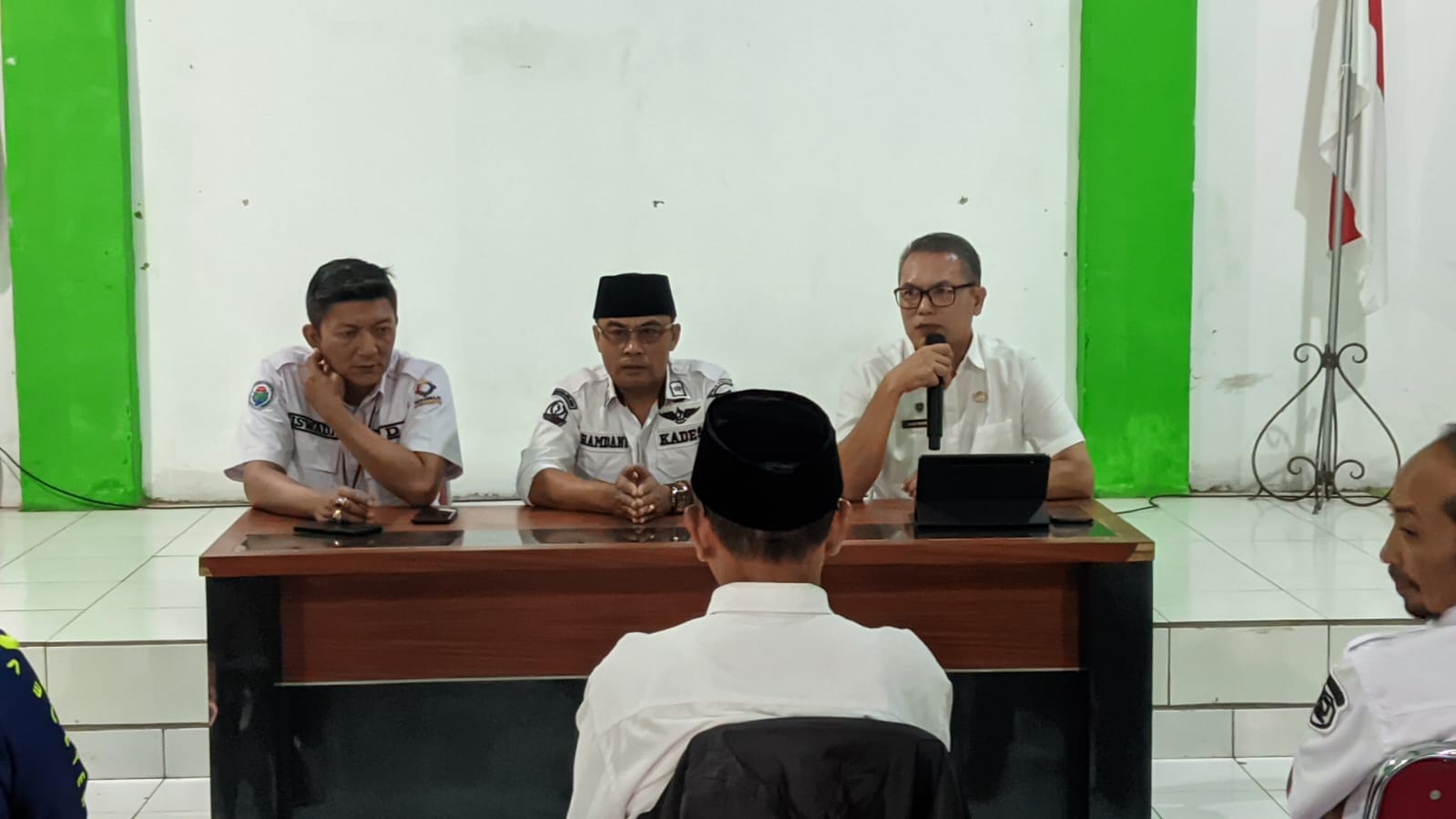 kegiatan-monitoring-dan-evaluasi-bantuan-keuangan-desa-sukawening