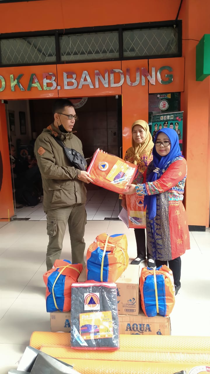 kegiatan-anggota-satpol-pp-dan-satgas-linmas-kecamatan-ciwidey-3
