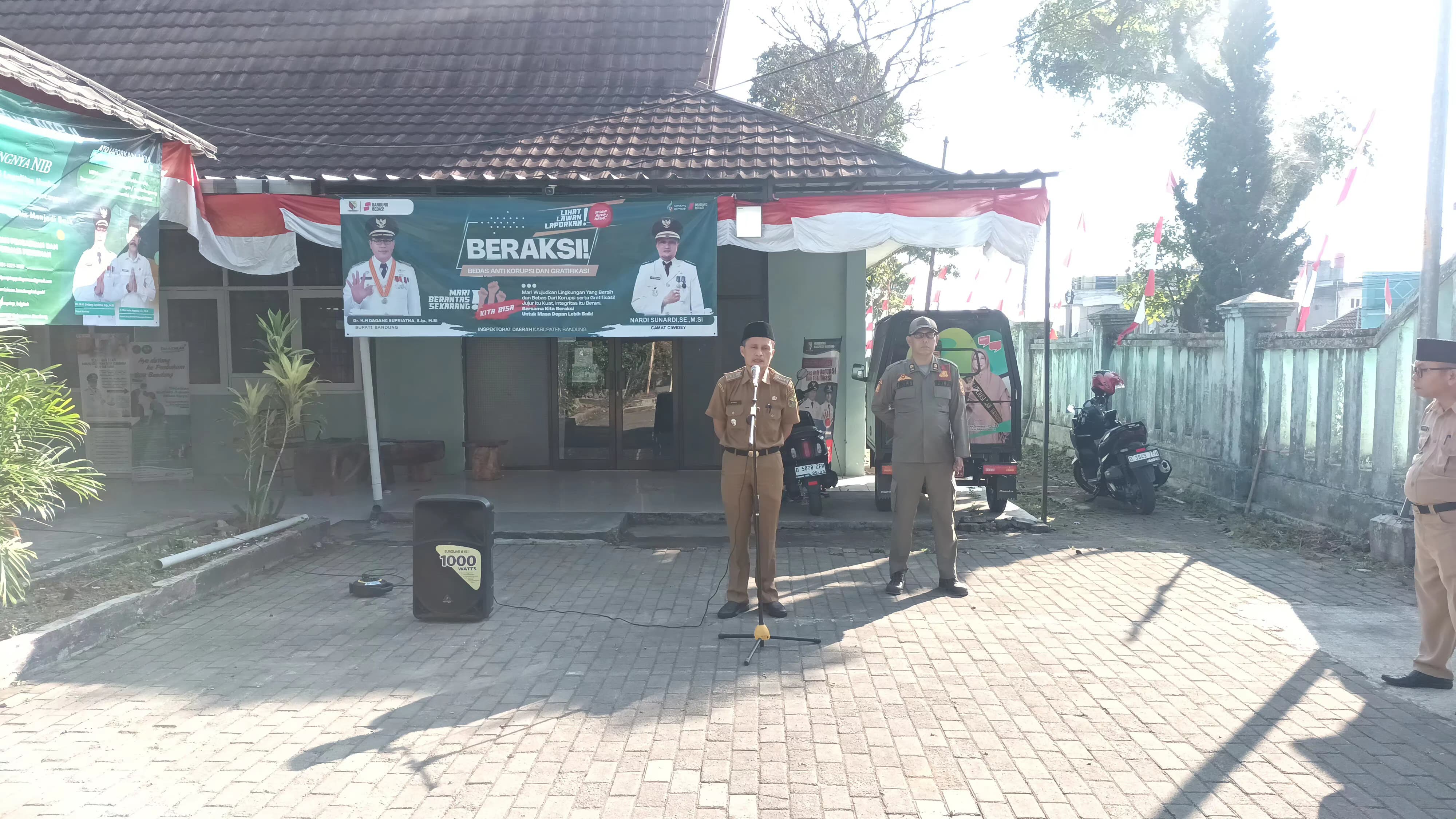kegiatan-apel-pagi-seluruh-pegawai-kecamatan-ciwidey-2