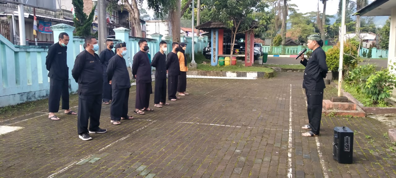 kegiatan-apel-pagi-hari-kamis-2