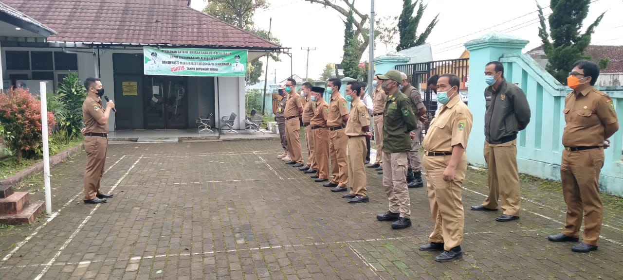 kegiatan-apel-pagi-hari-jumat-hari-selasa