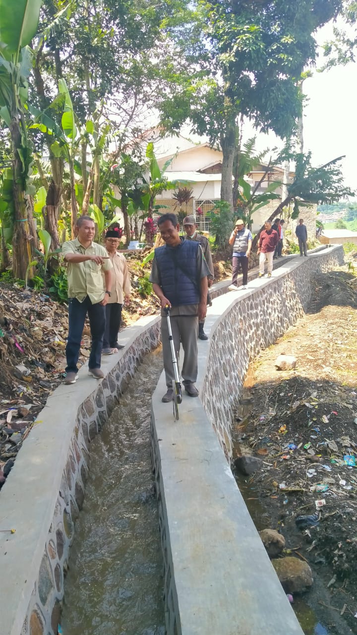 kegiatan-monev-fisik-bantuan-keuangan-desa-panyocokan-kecamatan-ciwidey-t-a-2023