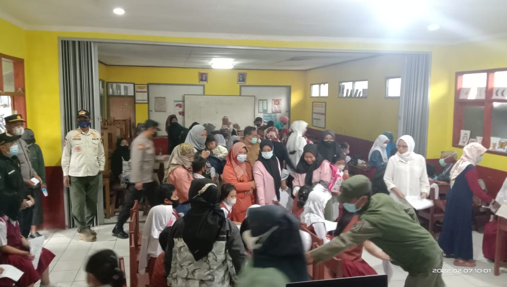 kegiatan-sekretaris-kecamatan-dan-kasi-sosial-budaya-dan-kasi-trantibum-kecamatan-ciwidey-2